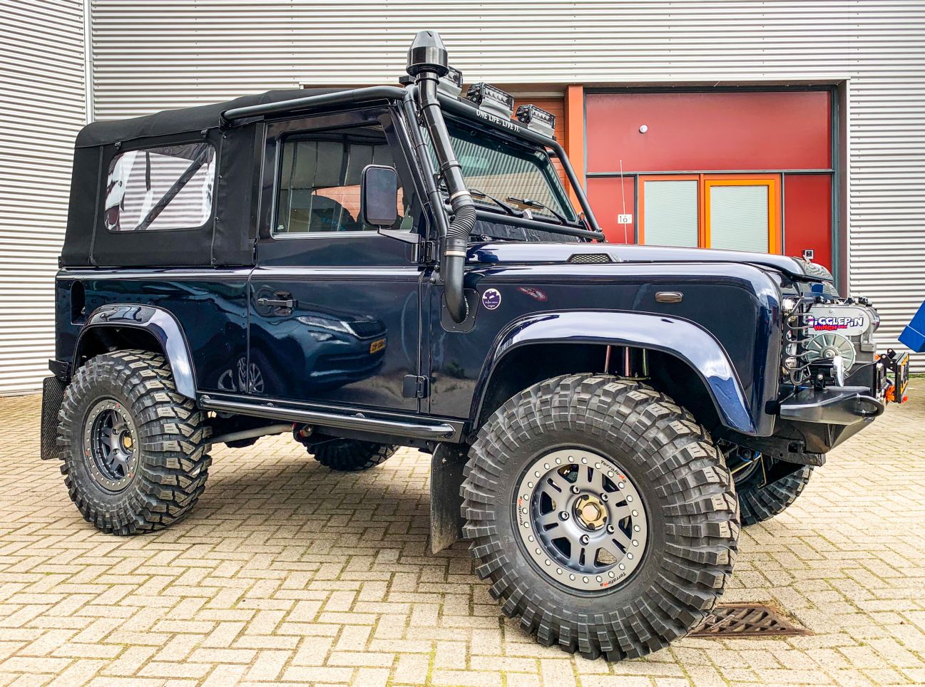 project 2 defender restauratie